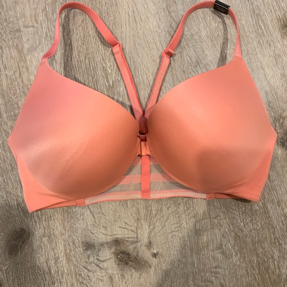 Victoria’s Secret Very Sexy Plunge push-up